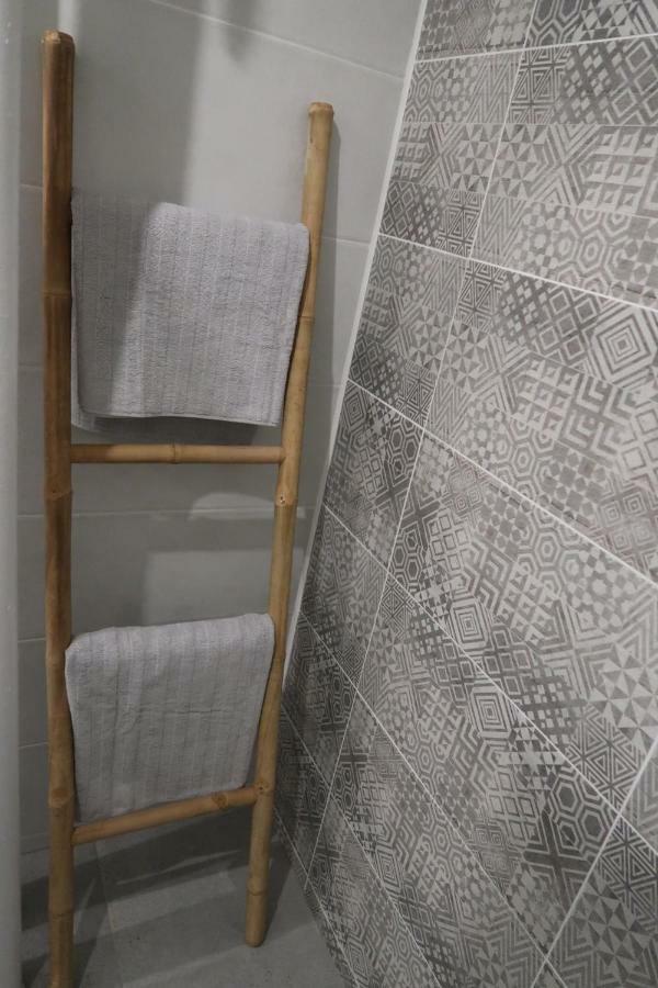 Hniezdo V Raji 1 - Luxurious Apartment 3 Min Walk To City Center Spisska Nova Ves Exterior photo