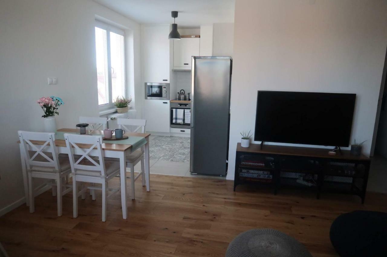 Hniezdo V Raji 1 - Luxurious Apartment 3 Min Walk To City Center Spisska Nova Ves Exterior photo